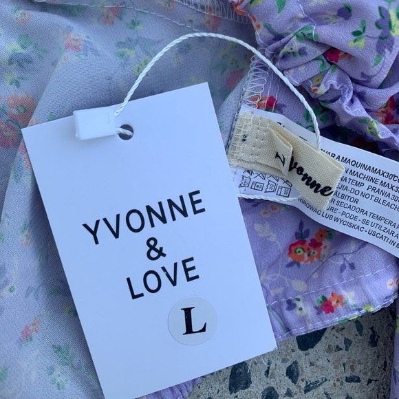 Lilac Flower Puffy Short Sleeve Bra Top $4.99 SHIP - Picture 4 of 6